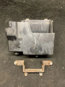 Yamaha XJ 700 MAXIM Battery Box Holder 1985 🏍️ - Picture 1 of 3