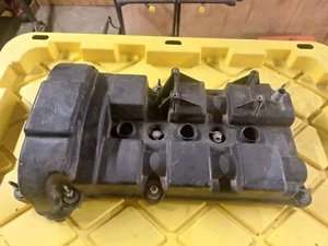 1996-02 Ford Contour Cougar 2.5L OEM rear valve cover 96 97 98 99 00 01 02 - Picture 1 of 2