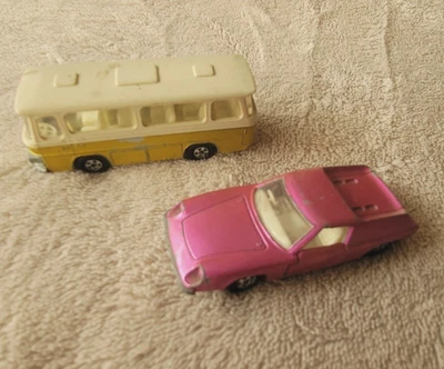 Matchbox Lesney - Lotus Europa Pink VGC  &  SUPERFAST No12 VINTAGE SETRA COACH. - Image 1 of 3