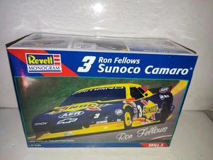 MAQUETTE REVELL/MONOGRAM - 1/25 - 3 RON FELLOWS SUNOCO CAMARO - NEUF SCELLE - Imagen 1 de 4