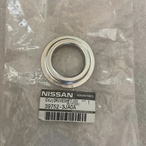 Genuine Nissan & Infinity Driveshaft Shield Dusk Seal OEM 39752-3JA0A - Picture 1 of 7
