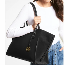 BOLSO DE MANO MICHAEL KORS AVRIL EXTRA GRANDE DE GAMUZA Y CUERO NEGRO CON CREMALLERA SUPERIOR $558 - Imagen 1 de 11