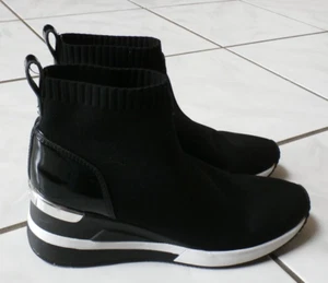 Michael Kors Skyler Booties MK Wedge Sneakers Slip-on Black Stretchy US Size 8 - Picture 1 of 13