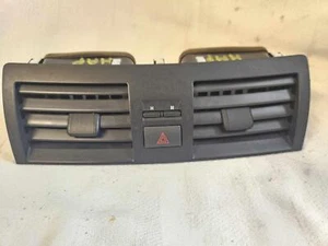 2007-11 Toyota Camry SE center dash vent; black; 5566006030B0 - Picture 1 of 6