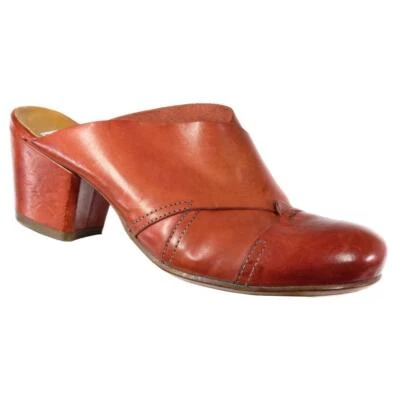 NUEVO MOMA Mules Slides 39.5 EU 9 EE. UU. Cuero Rojo Envejecido Hecho en ITALIA Foto 1 de 4