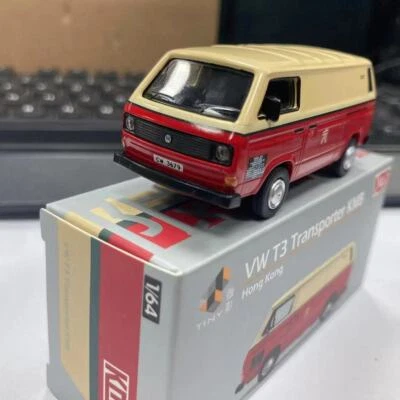 Schuco 1/64 VW Volkswagen T3 Bus Rojo Blanco Modelo Coche Caja Metal Foto 1 de 4
