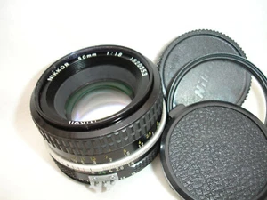Nikon Nikkor 50mm F/1.8 AI Lens with manual, longer Profile SN1820353 - Picture 1 of 12