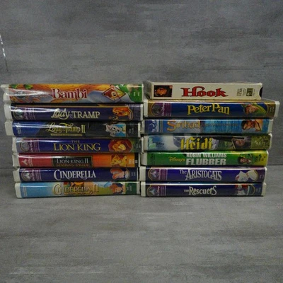 Disney VHS Lot of 14 Kids Bundle Cinderella Lion King Lady and the Tramp Bambi Foto 1 de 4