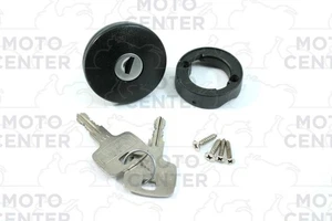 TAPPO SERBATOIO BENZINA CON CHIAVE SERBATOIO PLASTICA PIAGGIO  APE P 50 - Picture 1 of 1