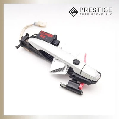 08-2011 LEXUS GS350 GS450H GS460 Exterior Door Handle Rear Right 69210-30330-B0 - Изображение 1 из 4