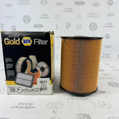 Filtro de aire NAPA Gold Filter 9017 adecuado para Ford Transit - Hecho en EE. UU. Foto 1 de 4