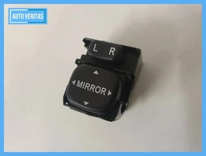 ⭐⭐⭐ Original mirror adjustment switch Toyota Yaris 183574 ⭐⭐⭐ - Picture 1 of 3