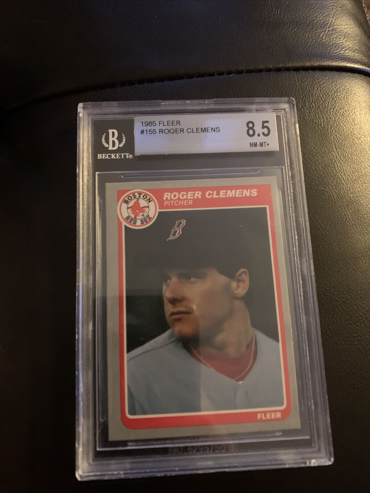 1985 FLEER #155 ROGER CLEMENS ROOKIE RC - BGS 8.5 - BOSTON RED SOX
