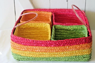 Vintage Style Fiesta Rattan Condiments Cutlery Storage Holder Basket - Image 1 of 4