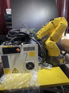 Fanuc LR Mate 200ic Robot Arm w/ R-30iA A05B-2551-B050 A05B-1139-B204 - Picture 1 of 10