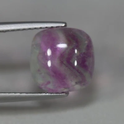 4.68 Cts_Stunning Gemstone_100 % Natural Unheated Bi-Color Fluorite - Image 1 of 3