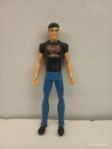 DC Comic Universe Young Justice Superboy - Picture 1 of 1