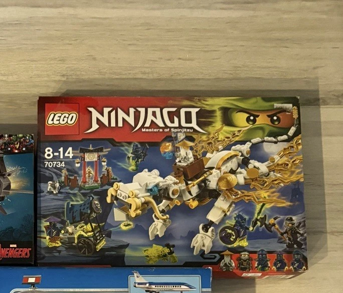 LEGO NINJAGO: Master Wu Dragon (70734) - Image 1 of 1