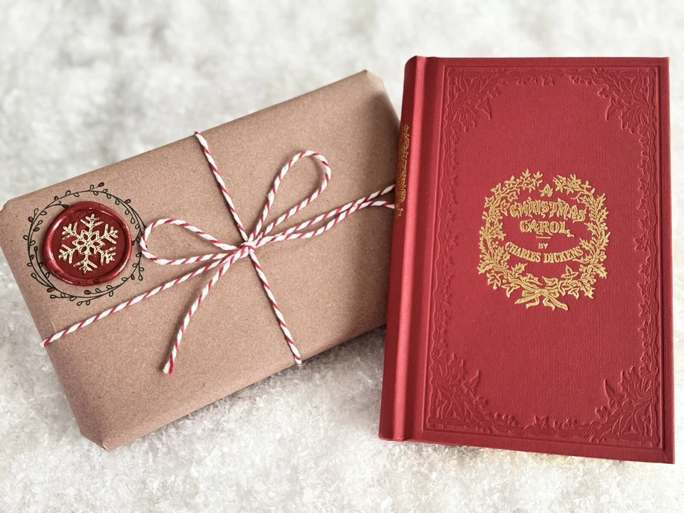 GIFT WRAPPED🎁A Christmas Carol Charles Dickens Silk Binding 1st Edition Replica - Image 1 of 4