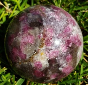2.5" Pink Tourmaline Quartz Crystal Sphere Orb Ball Polished UV, 368g or 13 oz - Picture 1 of 14