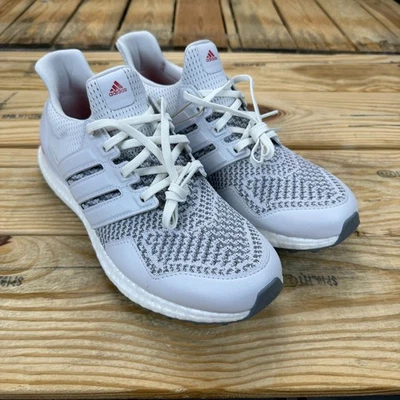 Zapatos de golf Adidas Ultraboost para hombre IF0323 gris blanco sin clavos Comfort Boost Foto 1 de 4