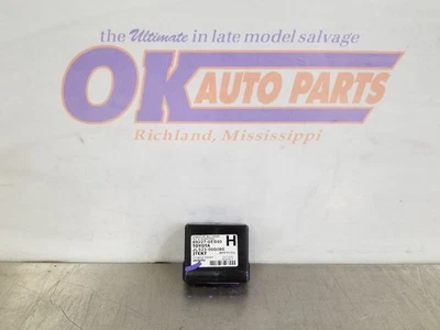 Módulo de control de dirección asistida Lexus RX350 2020 892270E040 Foto 1 de 4