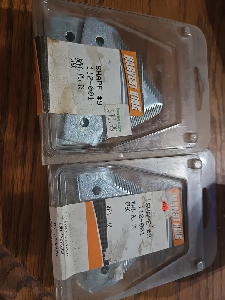 Sickle Section Shape 9 112-001 Harvest King 20 total sections Two packages