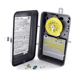 T101R 24-Hour Mechanical Timer Switch 120V SPST Type 3R Indoor/Outdoor - Picture 1 of 3