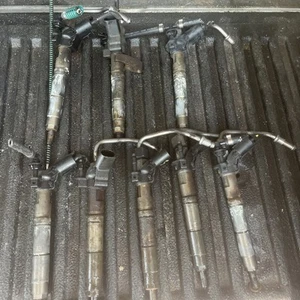 Inyector de combustible diésel CDI Bosch 3,0 L OEM para furgoneta Sprinter 2007-2009 W906 OM642 V6 - Imagen 1 de 4