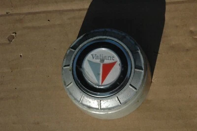1961 1962 Plymouth Valiant botão de buzina - Imagem 1 de 3