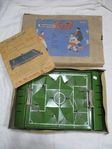 AA409 TECHNI-FOOT FUTOBL DE SOBREMESA METALIQUE PUNCH 1955 ETAT MOYEN - Imagen 1 de 14