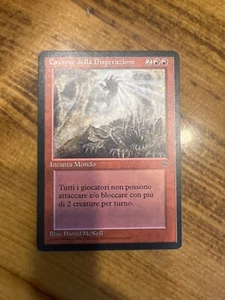 mtg Caverne Della Disperazione Italian Caverns of Despair 1995 - Picture 1 of 1