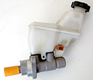 Brake Master Cylinder OEM For 2015 2016 2017 2018 2019 Hyundai Sonata - Foto 1 di 2