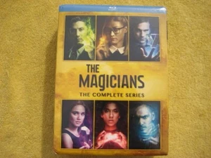 The Magicians: The Complete Series (Blu-ray) Neu Factory Sealed # 2 - Bild 1 von 10