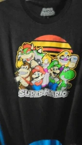 Brand New Super Mario XL Black T-Shirt - Picture 1 of 2