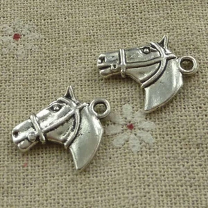 Envío gratuito 100 piezas dijes de cabeza de caballo plata tibetana 21X16mm L-3681 - Imagen 1 de 4