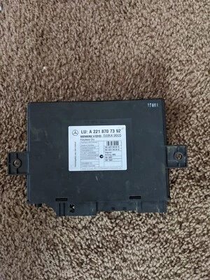 2007-2013 W221 Mercedes Benz S550 4matic. Пульт дистанционного управления бесключевым доступом A2218707392 - Изображение 1 из 4