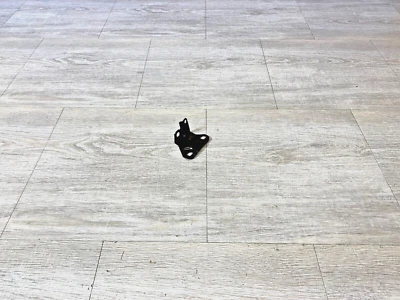 2011-2016 BMW 528 550 M5 Fender Front Side Panel Mounting Bracket Left Side F10 - Imagem 1 de 4