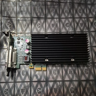 Nvidia Quadro NVS 300 Pci-e x1 Gpu Graphics Card Display Adapter Dms-59 - Image 1 of 4