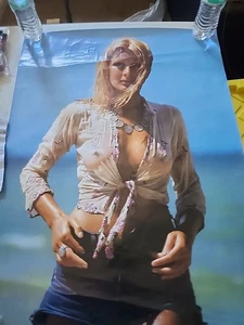 Blonde In See Throgh Wet Top - Picture 1 of 4