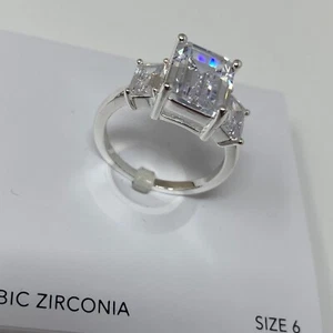 Charter Club Womens Size 6 Fine Silver Plated Triple Stone Ring Cubic Zirconia - Picture 1 of 3