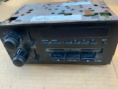 Delco GM Oldsmobile Ciera factory cassette player radio stereo 91 92 93 16141883 - Image 1 of 2