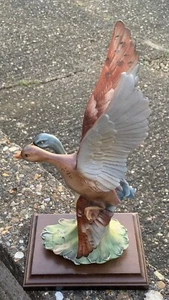 Flying Ducks Ceramic  ORNIMANT RARE On Wooden Base - Picture 1 of 5