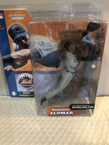 Roberto Alomar New York Mets 2002 McFarlane action figure NIB MLB Series 3 Cover
