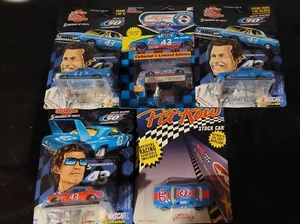 Richard Petty NASCAR 1/64 Racing Champions/Pit Row 5 Cars - Picture 1 of 1