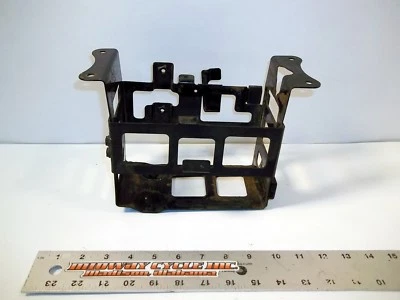 CAJA BATERÍA KAWASAKI 80 KZ1000E2 32097-1024 KZ1000 ST KZ 1000 EJE jh Foto 1 de 4