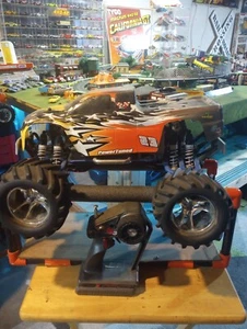Traxxas t maxx tmaxx T-maxx 2.5 nitro truck With Rpm Upgrades - Picture 1 of 15