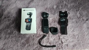 DJI Osmo Pocket 3 Creator Combo 1 Inch CMOS Pocket Gimbal Camera 4K Used good - Picture 1 of 4