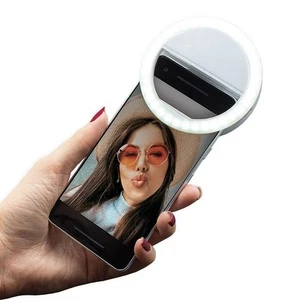 Lampe selfie - Photo 1 sur 2