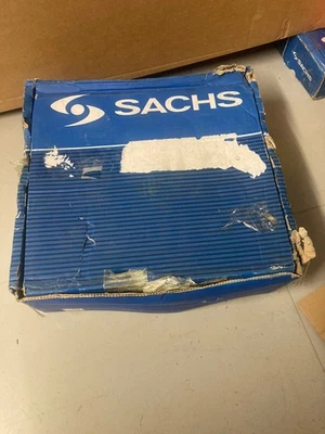 SACHS 2289 601 001 Clutch & Dual Mass Flywheel Kit. Fits VW Group & Ford  - Image 1 of 4